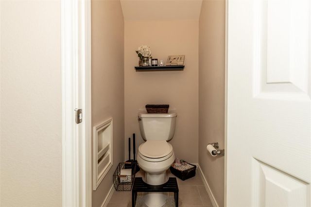 318 Hyltin ST, Hutto, TX 78634