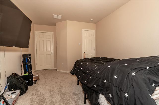 318 Hyltin ST, Hutto, TX 78634