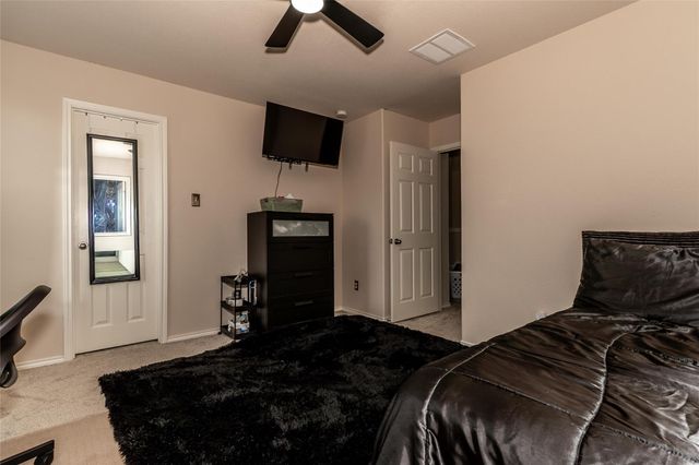 318 Hyltin ST, Hutto, TX 78634