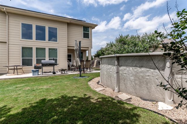 318 Hyltin ST, Hutto, TX 78634