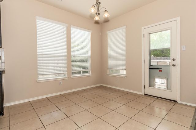 318 Hyltin ST, Hutto, TX 78634
