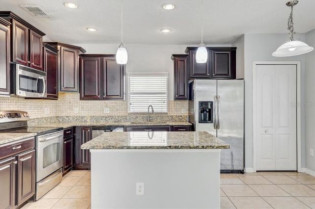 10524 WHITE PEACOCK PLACE, Riverview, FL 33578