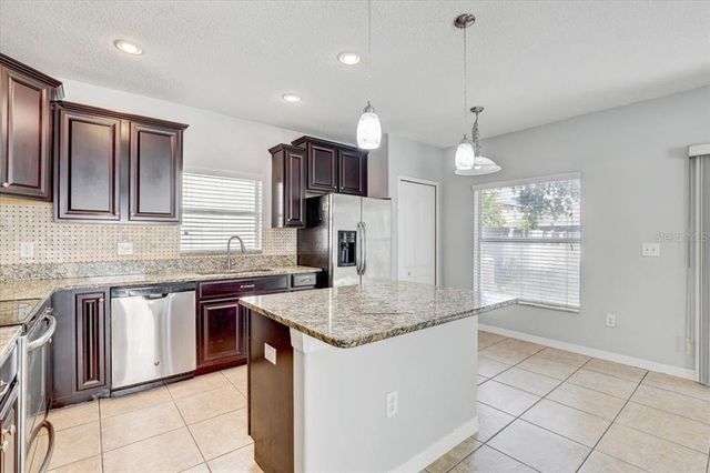 10524 WHITE PEACOCK PLACE, Riverview, FL 33578