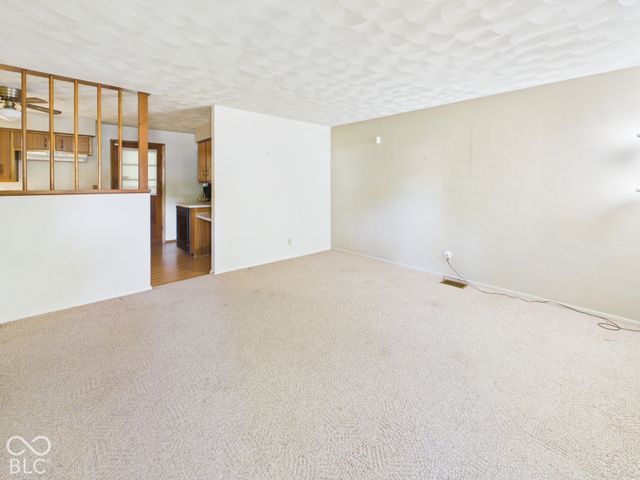 905 Slack Drive, Anderson, IN 46013