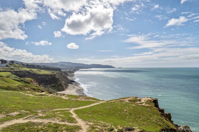 60 Rockford Avenue, Daly City, CA 94015