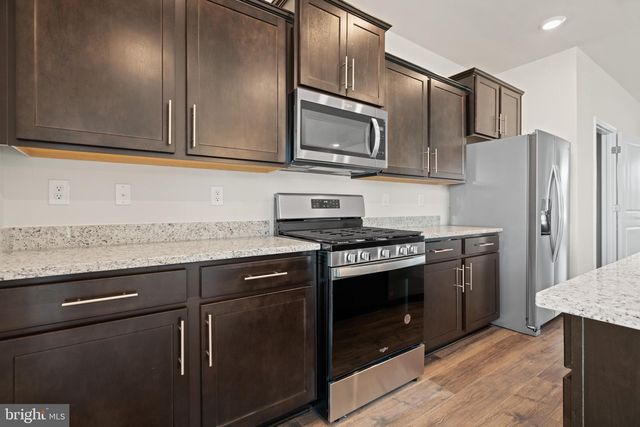 237 MONROE AVE, Frederick, MD 21701