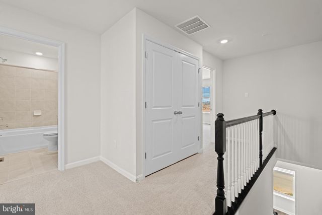 237 MONROE AVE, Frederick, MD 21701