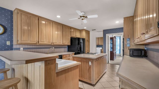 11705 Wind Creek Court, Fort Worth, TX 76008