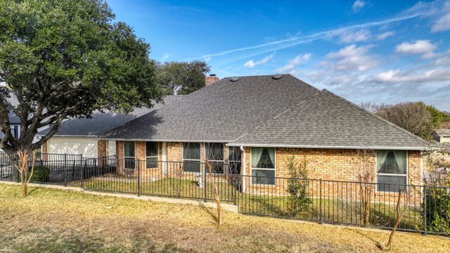 11705 Wind Creek Court, Fort Worth, TX 76008