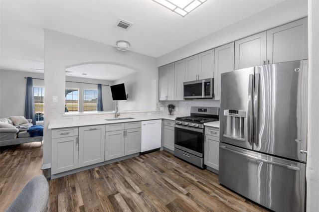1413 Highway 146 S, La Porte, TX 77571