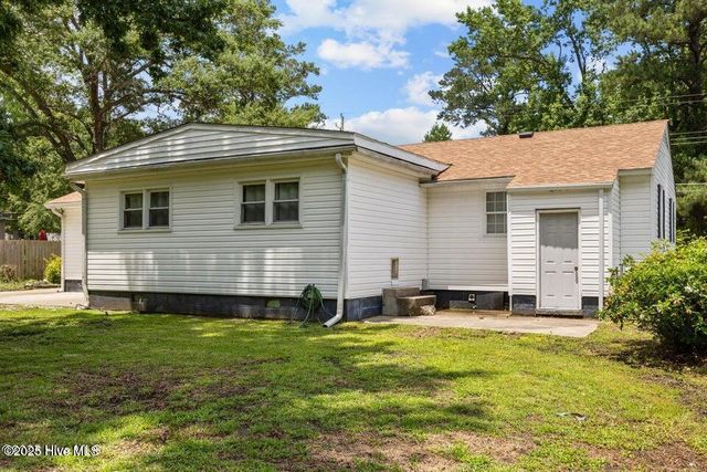 613 Maple Street, Jacksonville, NC 28540