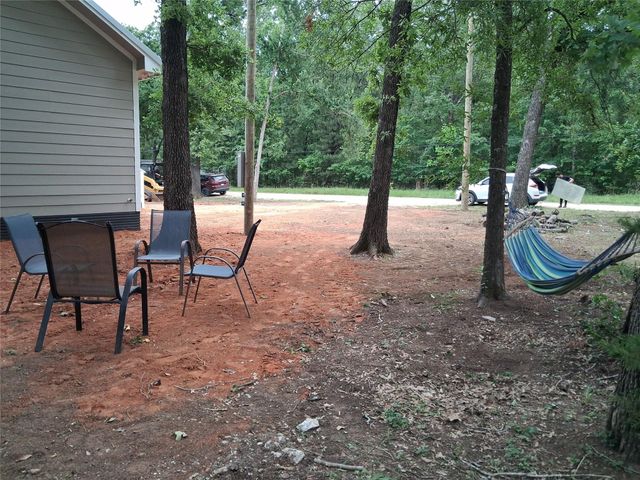 372 Daisy Drive, Livingston, TX 77351