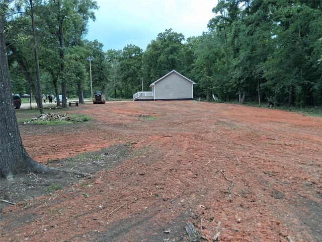 372 Daisy Drive, Livingston, TX 77351