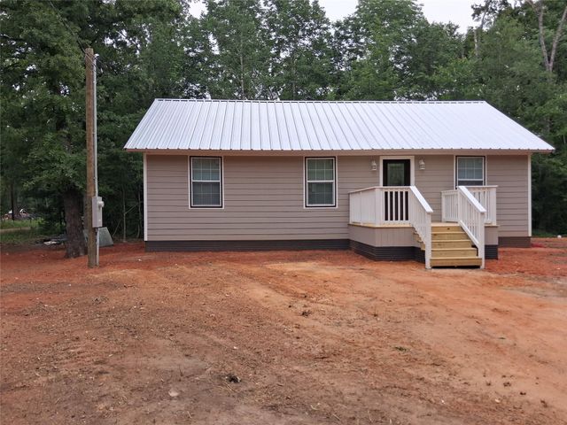 372 Daisy Drive, Livingston, TX 77351