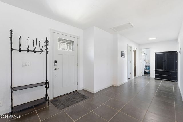 1321 E Earll Dr Drive, Phoenix, AZ 85014