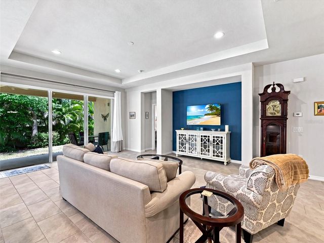 5133 ADMIRAL POINTE DRIVE, Apollo Beach, FL 33572