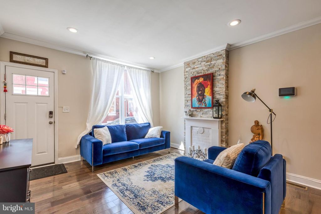 2017 PIERCE ST, Philadelphia, PA 19145