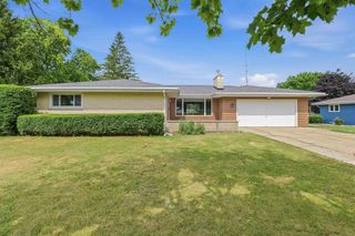 872 S PARK AVENUE, Fond Du Lac, WI 54935