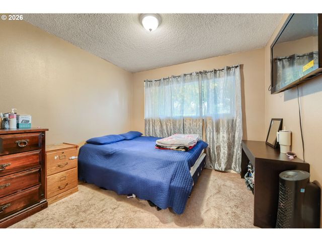 2236 Se 185TH Ave, Portland, OR 97233