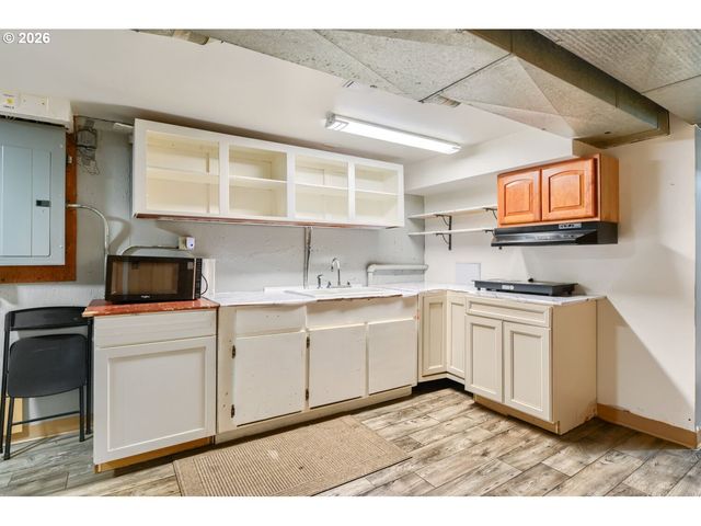2236 Se 185TH Ave, Portland, OR 97233