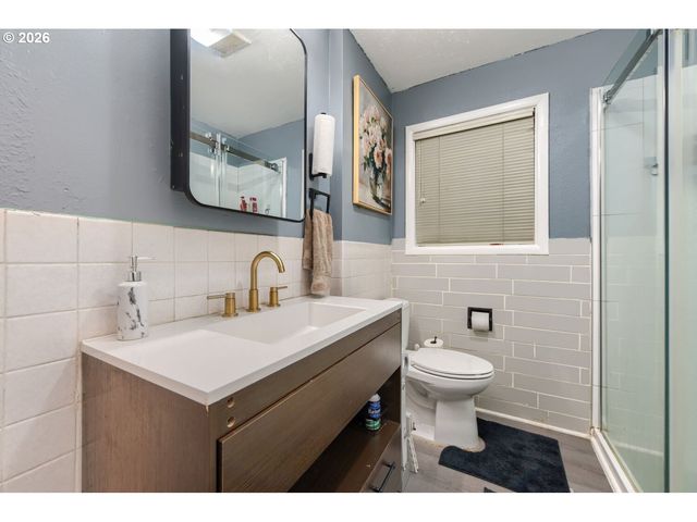 2236 Se 185TH Ave, Portland, OR 97233