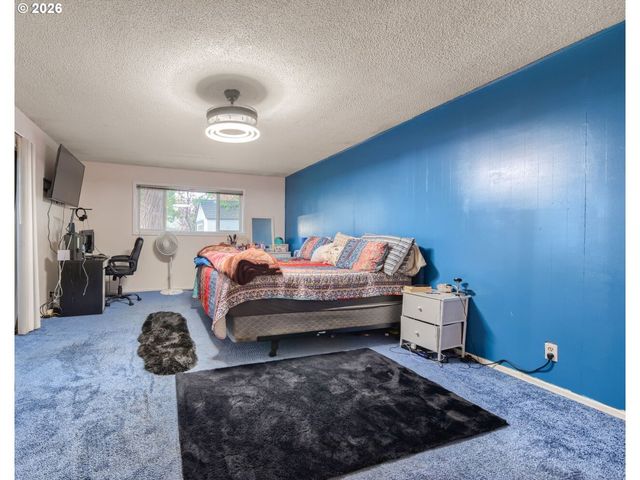 2236 Se 185TH Ave, Portland, OR 97233