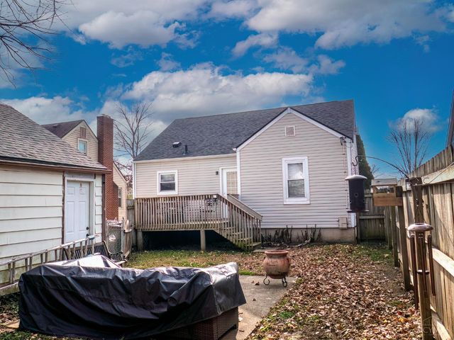 930 Chase Avenue, Hamilton, OH 45015