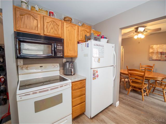 930 Chase Avenue, Hamilton, OH 45015