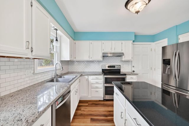 1005 Autumnwood Circle, Apex, NC 27502