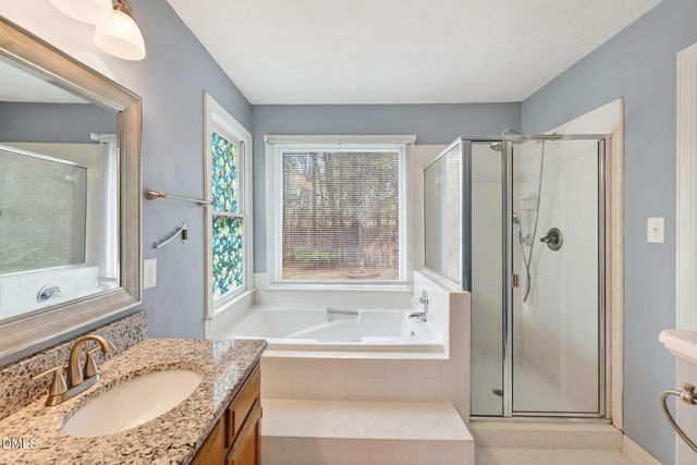 1005 Autumnwood Circle, Apex, NC 27502