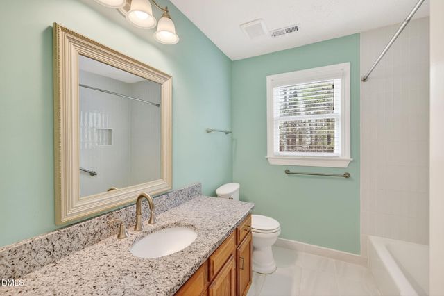 1005 Autumnwood Circle, Apex, NC 27502