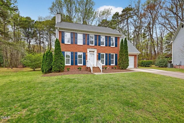 1005 Autumnwood Circle, Apex, NC 27502