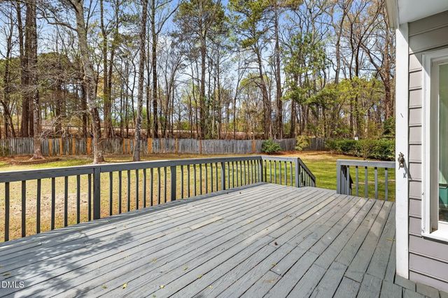 1005 Autumnwood Circle, Apex, NC 27502