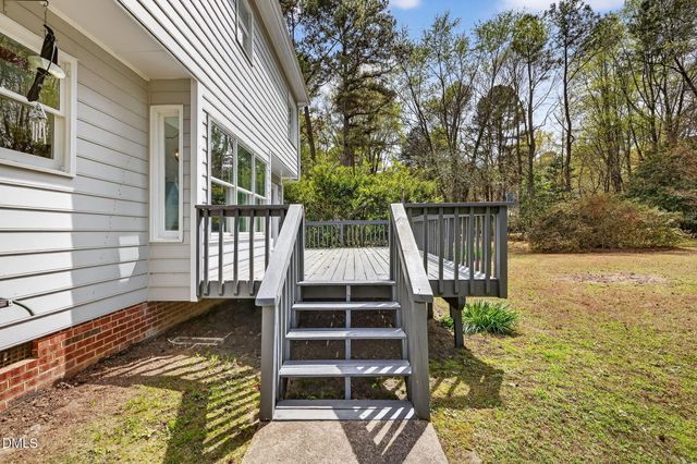 1005 Autumnwood Circle, Apex, NC 27502