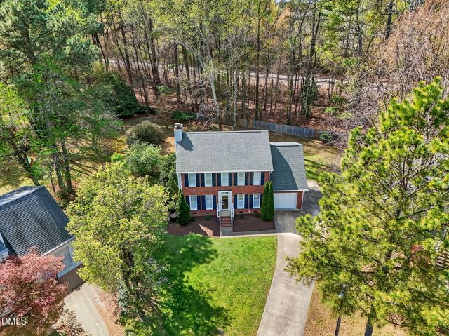 1005 Autumnwood Circle, Apex, NC 27502