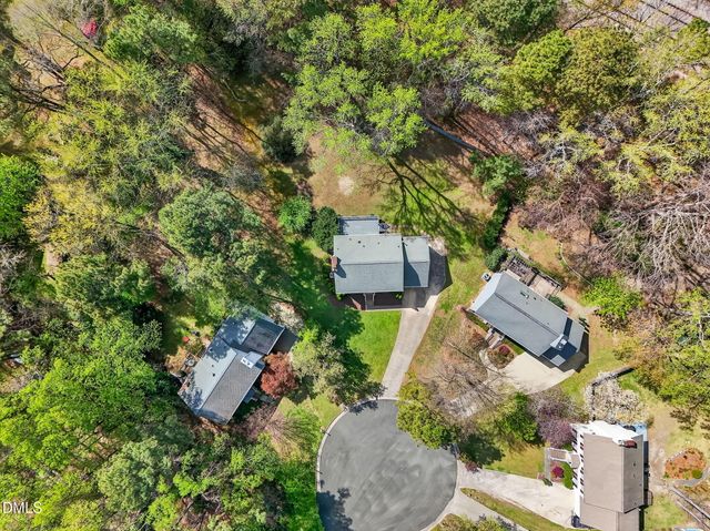 1005 Autumnwood Circle, Apex, NC 27502