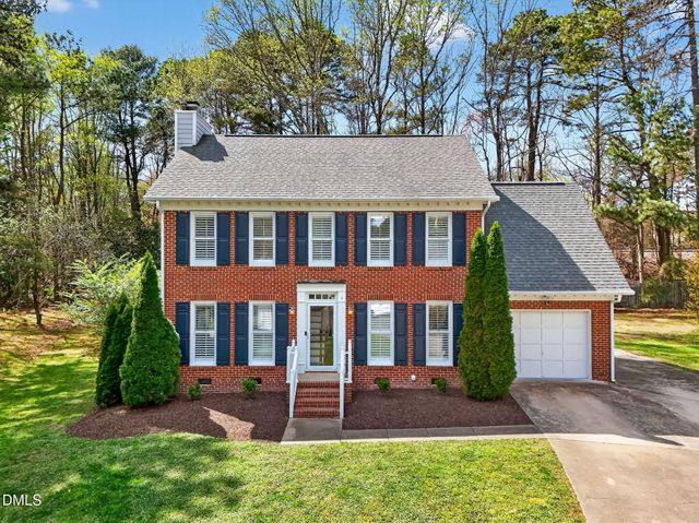 1005 Autumnwood Circle, Apex, NC 27502