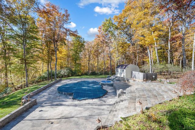 170 Fairystone Church Loop, Stuart, VA 24171