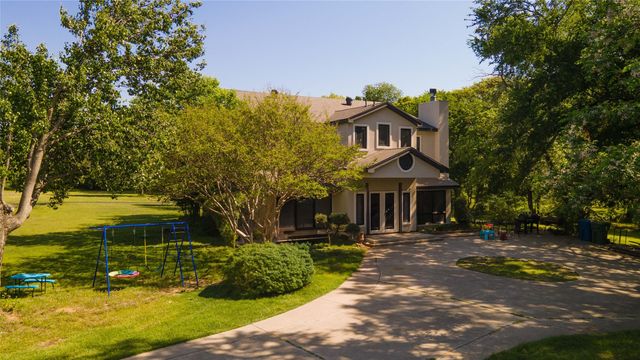 3908 Hide A Way Lane, Flower Mound, TX 75022