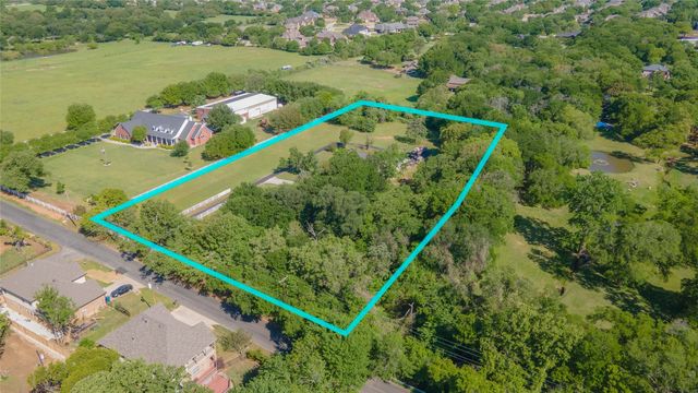 3908 Hide A Way Lane, Flower Mound, TX 75022