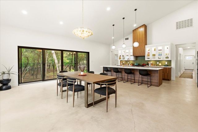 1550 Montell RD, Wimberley, TX 78676