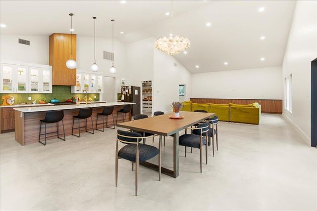1550 Montell RD, Wimberley, TX 78676