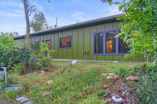 1550 Montell RD, Wimberley, TX 78676