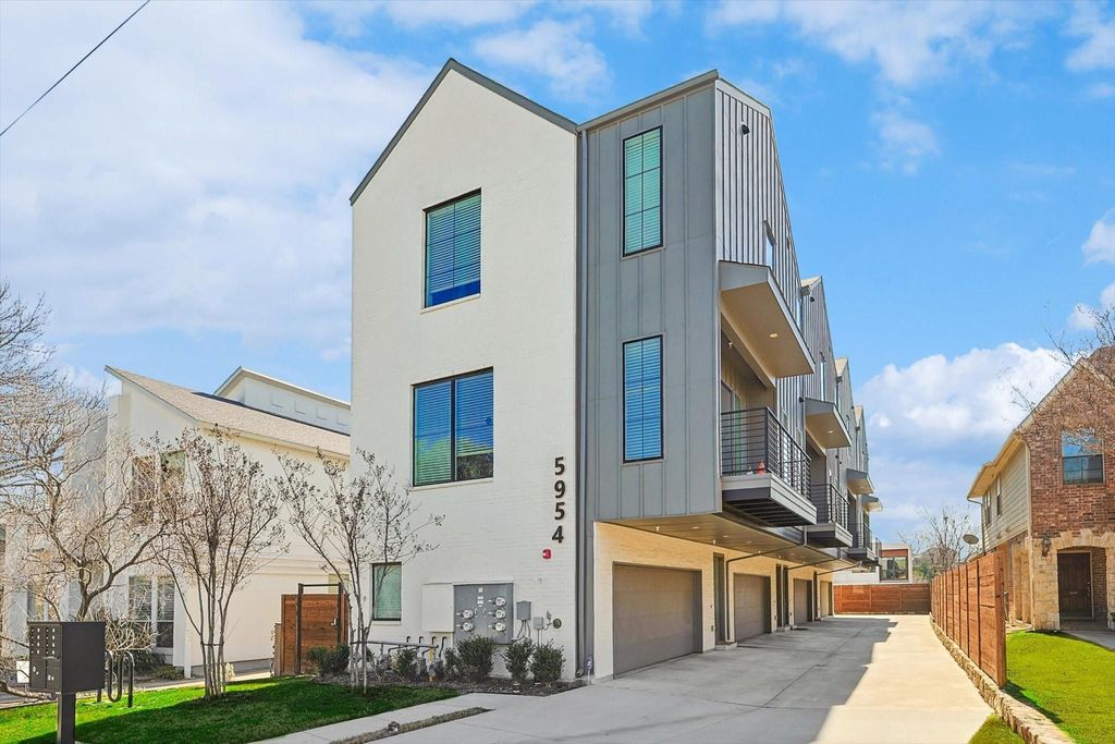 5954 Lewis Street 104, Dallas, TX 75206