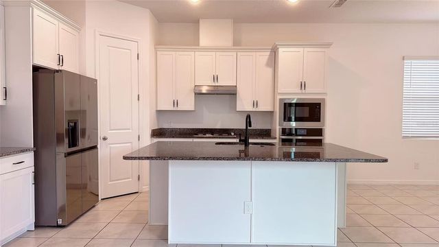 2252 EMERALD SPRINGS DRIVE, Apopka, FL 32712