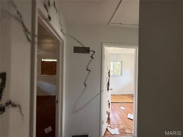 10416 Durness Drive, St Louis, MO 63137