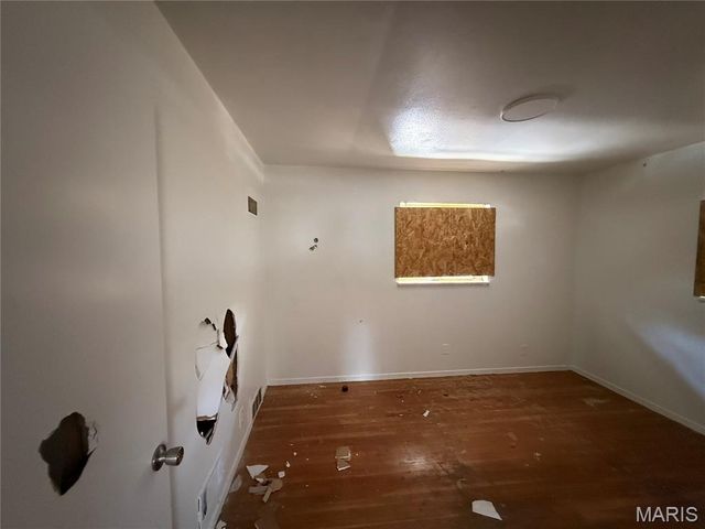 10416 Durness Drive, St Louis, MO 63137