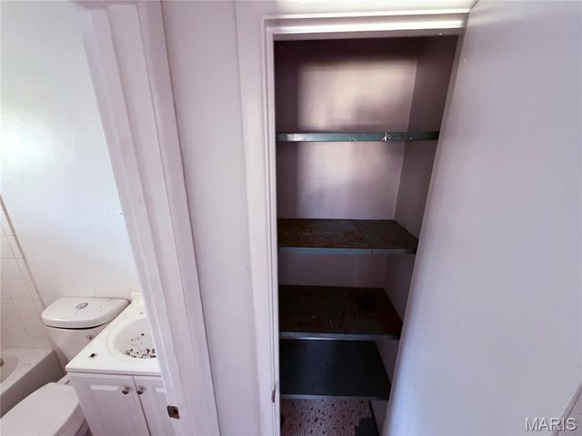 10416 Durness Drive, St Louis, MO 63137