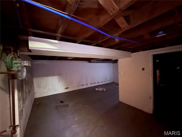 10416 Durness Drive, St Louis, MO 63137