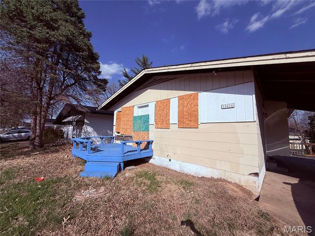 10416 Durness Drive, St Louis, MO 63137